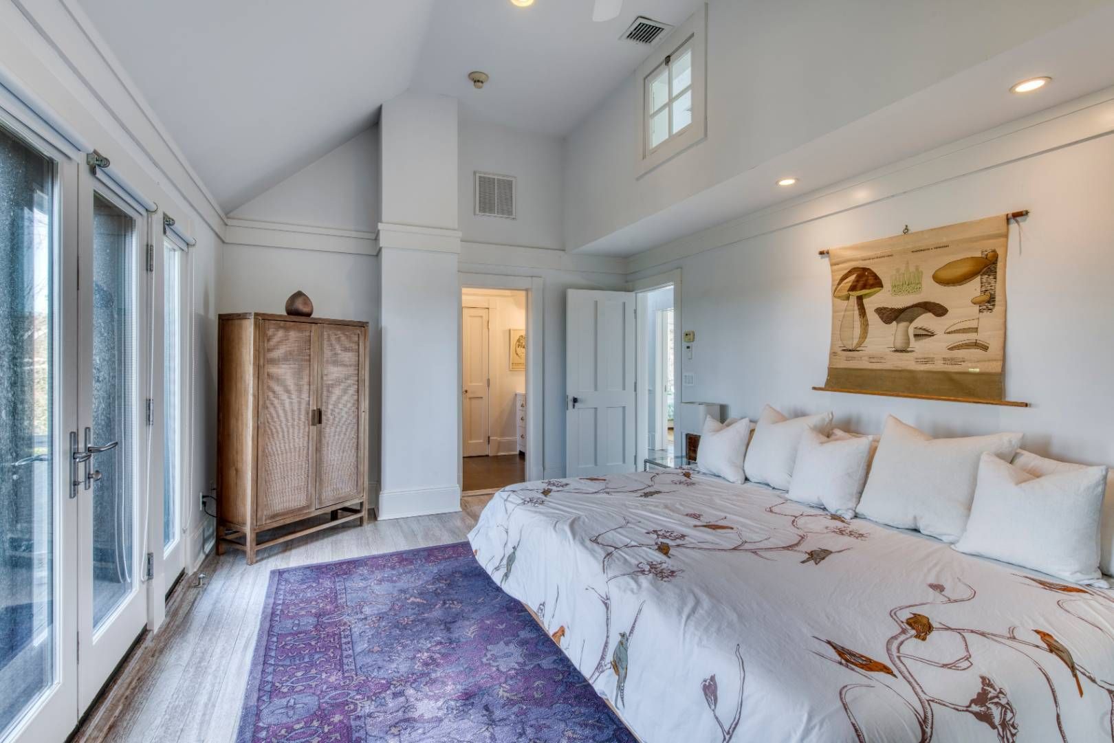 22 Knoll Road Southampton, NY 11968 - Photo 11 of 12