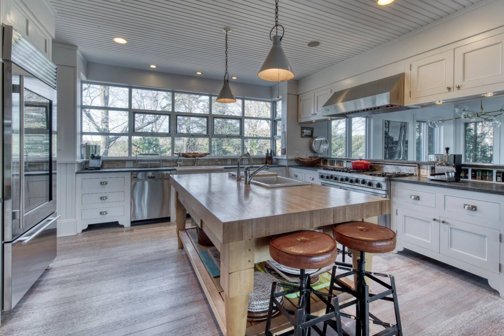 22 Knoll Road Southampton, NY 11968 - Photo 5 of 12