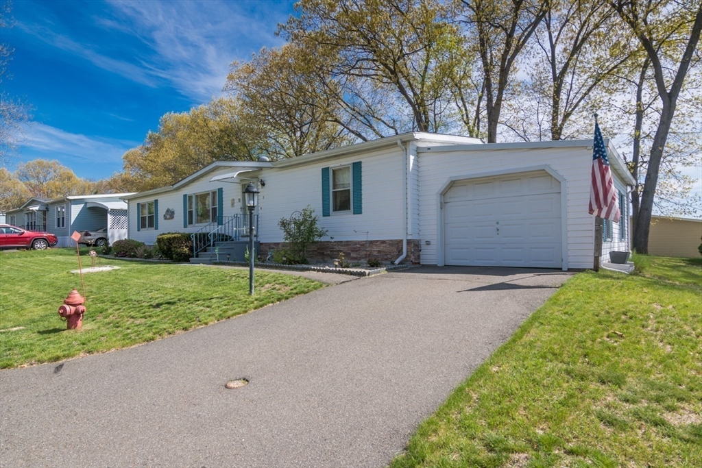 3 John Drive West Springfield, MA 01089 - Photo 34 of 36