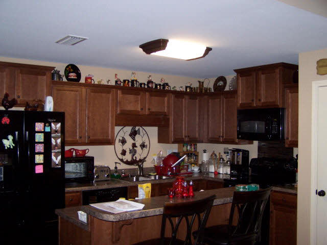 1704 Thames Drive Foley, AL 36535 - Photo 4 of 11 Kitchen