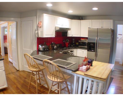 21 Riverdale Road Wellesley, MA 02481 - Photo 6 of 10