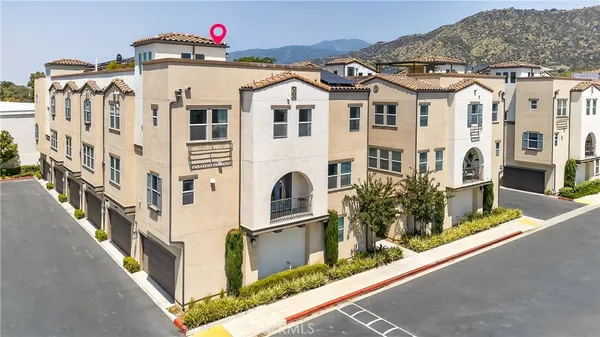 $799,000 | 623 West Foothill Boulevard, Unit 39, Glendora, CA 91741