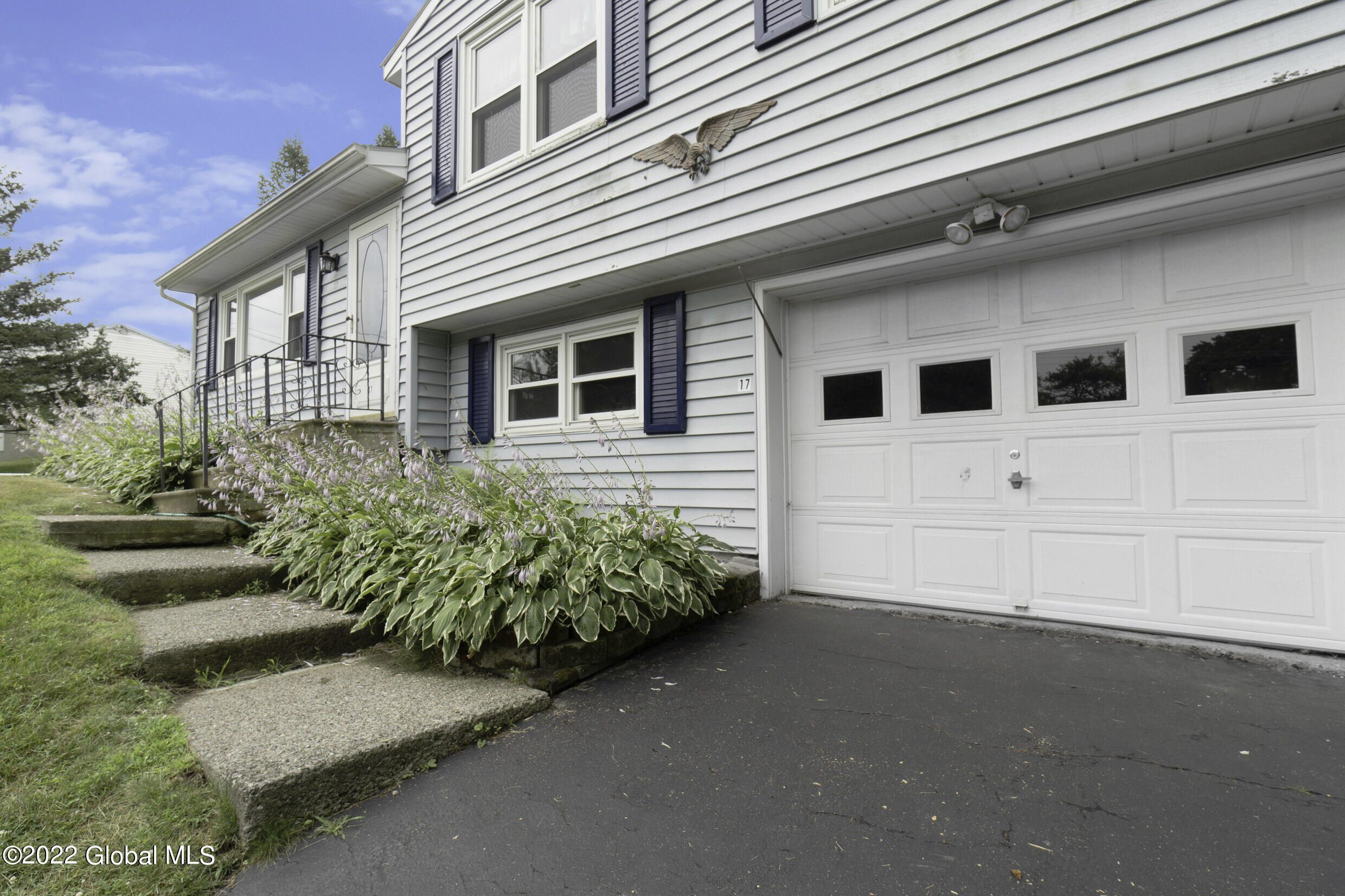 17 Michael Road Schodack, NY 12033 - Photo 2 of 63 17 Michael-4