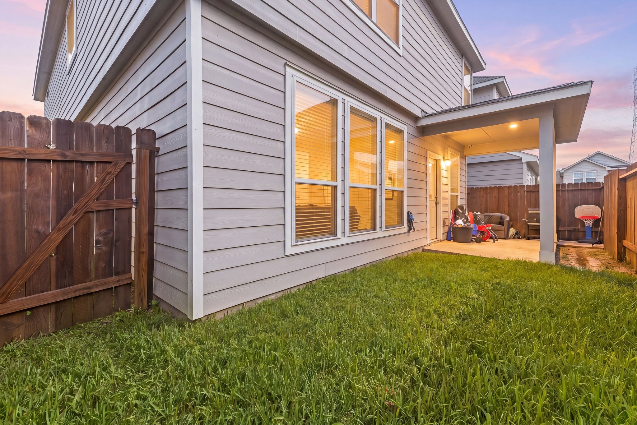 22210 Imperious Parkway Houston, TX 77073 - Photo 20 of 23 a front view of house with yard