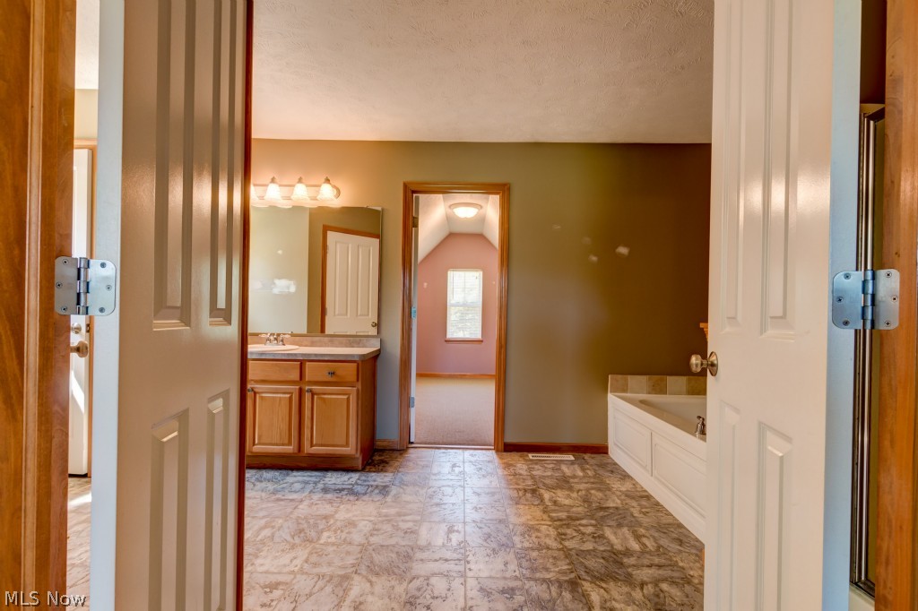 6042 Ireland Road Windsor, OH 44099 - Photo 17 of 24 Gallery Image 17