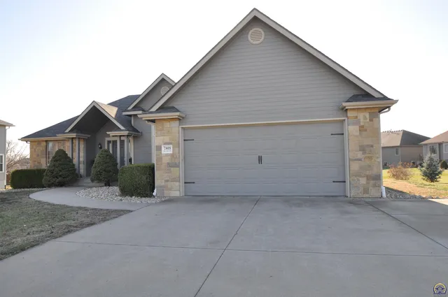 $470,000 | 7809 Southwest 26th Street, Topeka, KS 66614