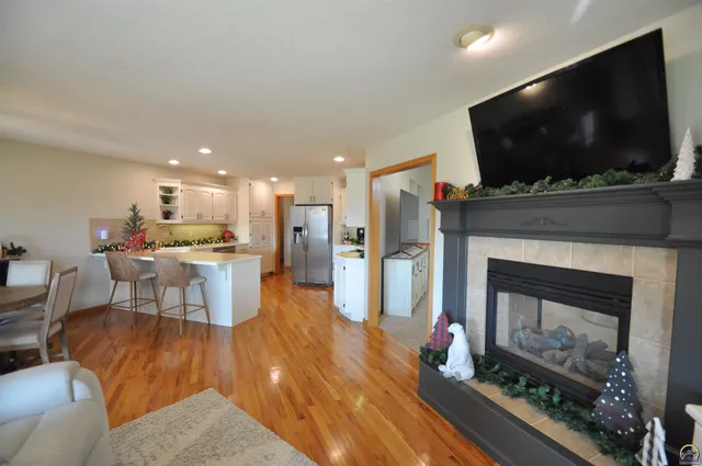 $470,000 | 7809 Southwest 26th Street, Topeka, KS 66614