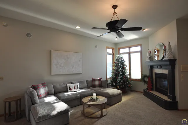 $470,000 | 7809 Southwest 26th Street, Topeka, KS 66614