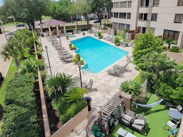 $235,000 | 3525 Sage Road, Unit 303, Houston, TX 77056