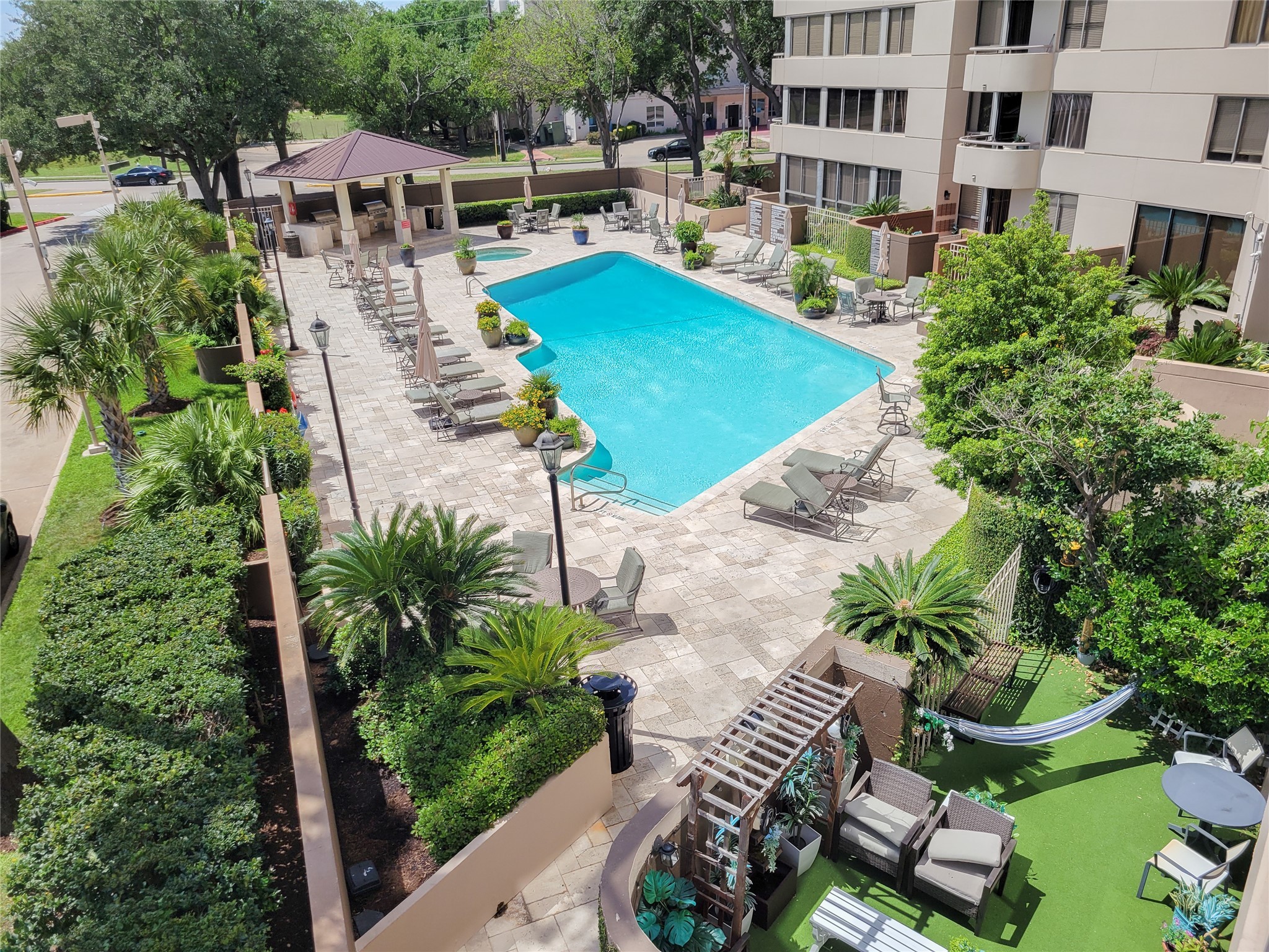 3525 Sage Road, Unit 303 Houston, TX 77056 - Photo 1 of 41 Wonderful view of the gorgeous pool and always warm jacuzzi from your unit!