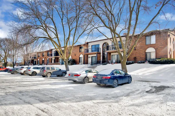 $1,450 | 7300 York Avenue South, Unit 2063, Edina, MN 55435