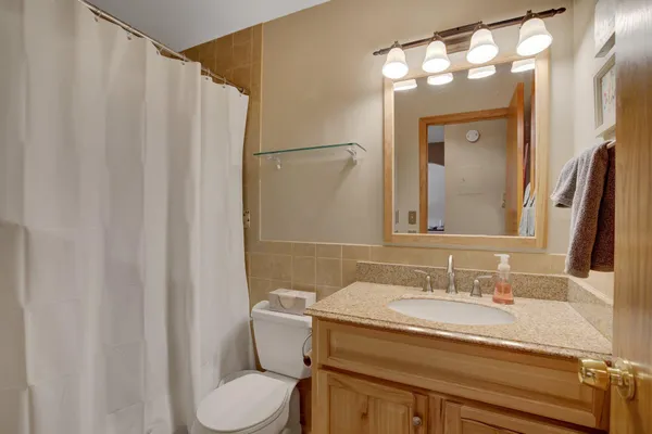 $1,450 | 7300 York Avenue South, Unit 2063, Edina, MN 55435