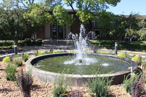 $1,450 | 7300 York Avenue South, Unit 2063, Edina, MN 55435