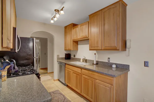 $1,450 | 7300 York Avenue South, Unit 2063, Edina, MN 55435