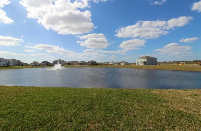 $2,575 | 5120 Tannin Lane, Bradenton, FL 34211