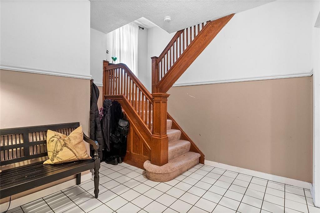 33 Radium Street Pittsburgh, PA 15214 - Photo 2 of 31 a view of entryway