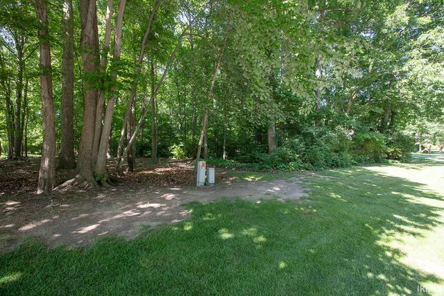 $50,000 | 25413 North Shore Drive, Elkhart, IN 46514