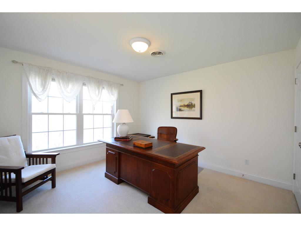 11 Chestnut Way Stratham, NH 03885 - Photo 23 of 36