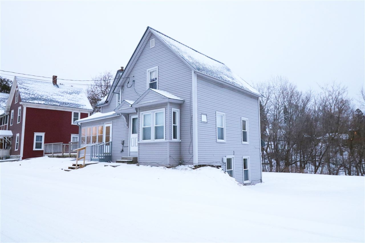 26 Maple Street Newport, VT 05855 - Photo 3 of 28 Gallery Image 3