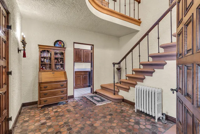 $370,000 | 1000 West Washington Avenue, Jackson, MI 49203