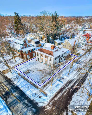 $370,000 | 1000 West Washington Avenue, Jackson, MI 49203