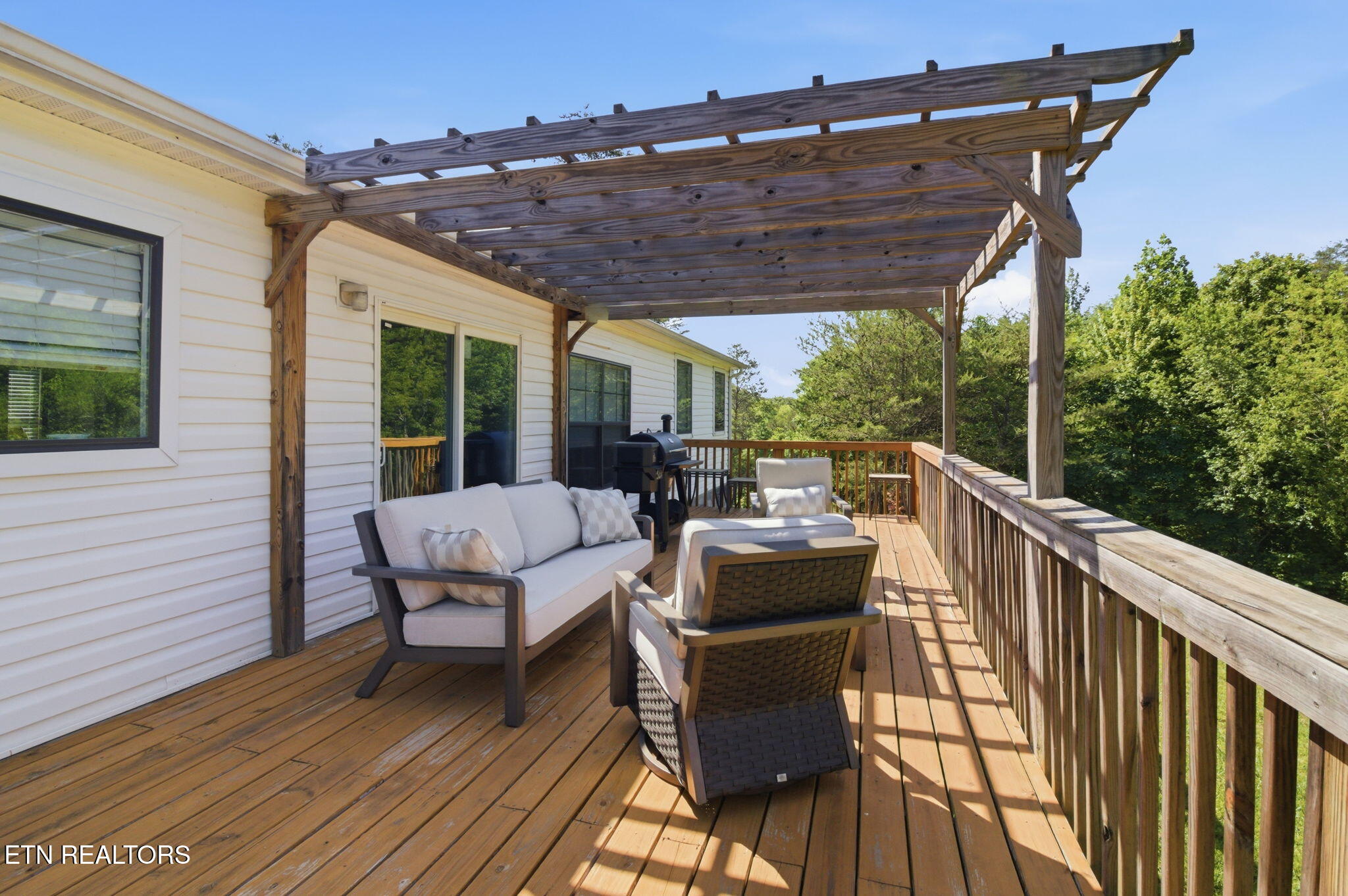 2121 Bales Road Knoxville, TN 37914 - Photo 14 of 35 5-web-or-mls-DZ3A1837