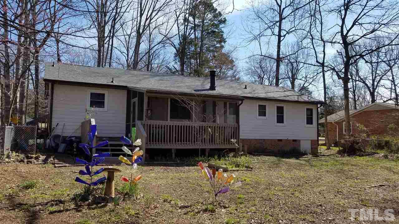 1602 Goodwin Road Durham, NC 27712 - Photo 3 of 13 Screen Porch and Sun Deck, large yard