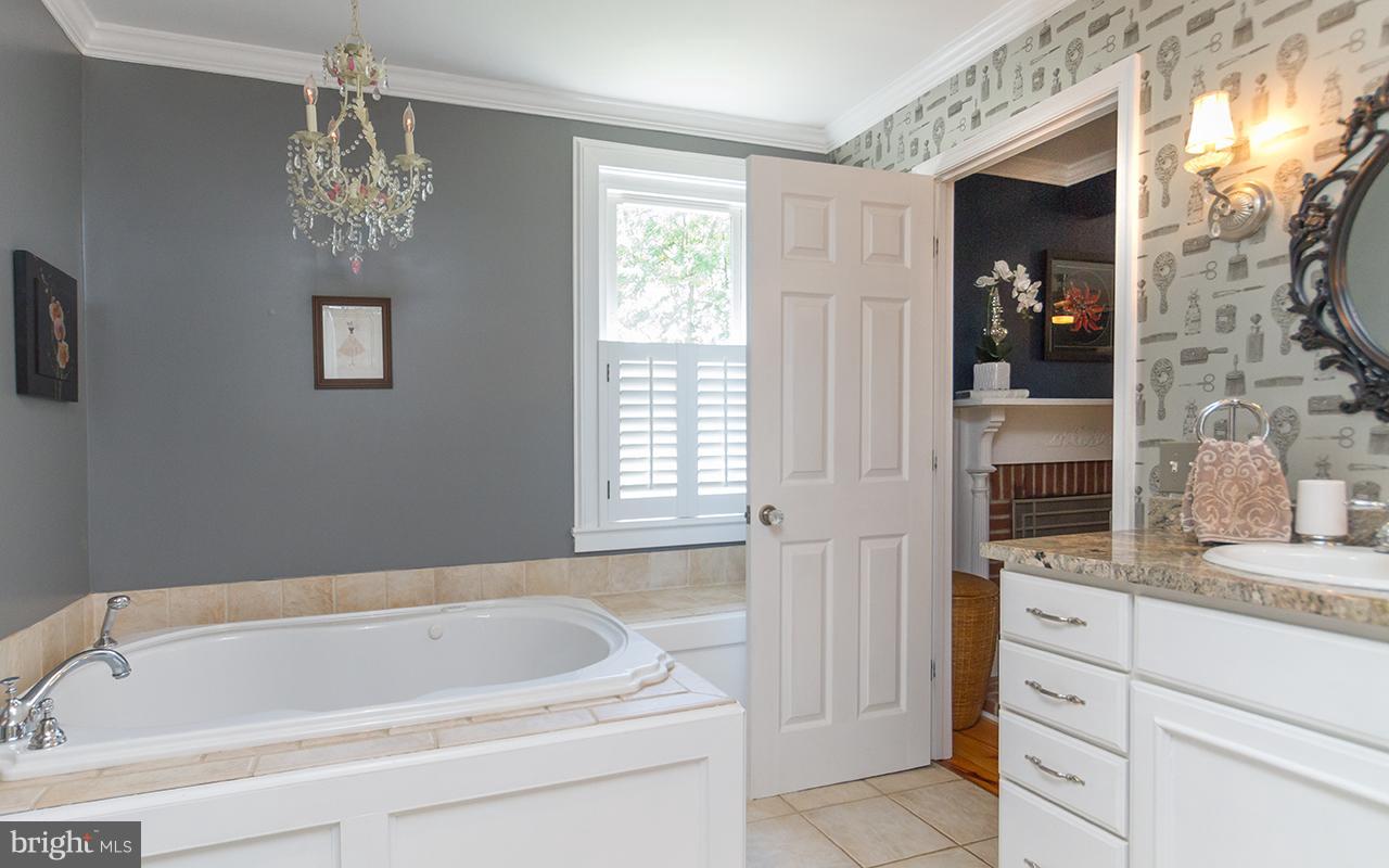 21125 Keeney Mill Road Freeland, MD 21053 - Photo 12 of 30 Bath (Master)