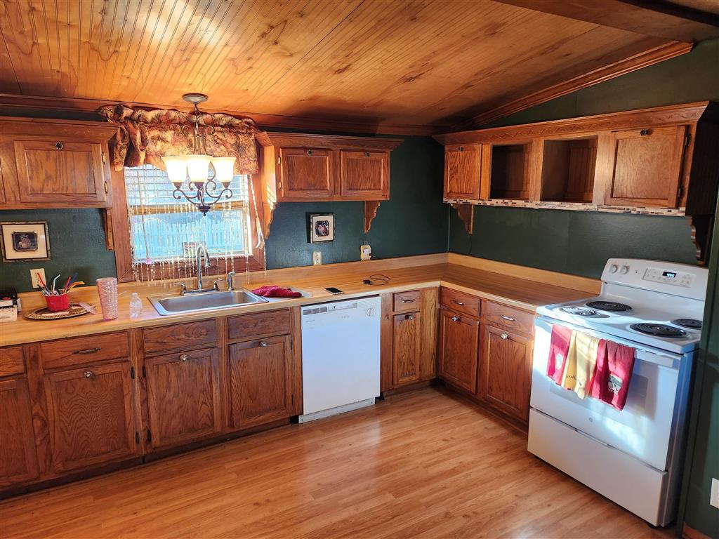 1086 Bond Road Lake Charles, LA 70611 - Photo 9 of 15