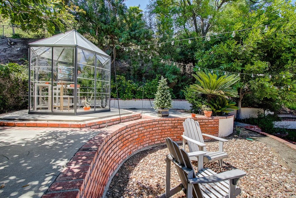 2133 Erin Way Glendale, CA 91206 - Photo 30 of 51