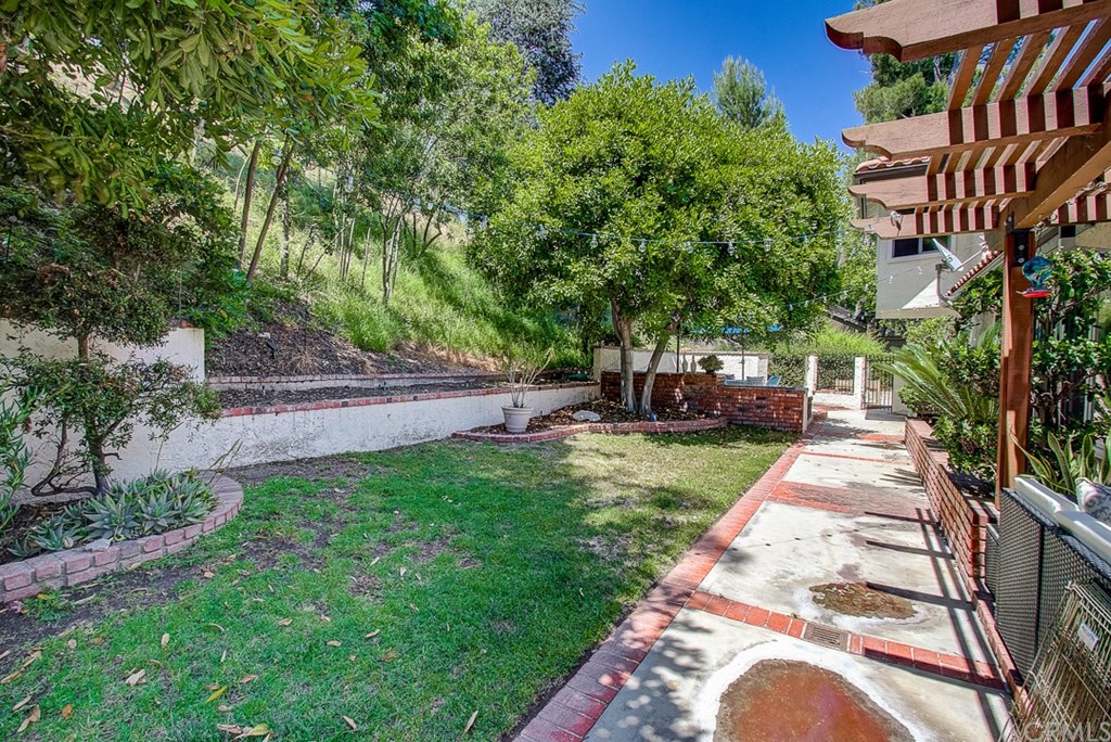 2133 Erin Way Glendale, CA 91206 - Photo 32 of 51