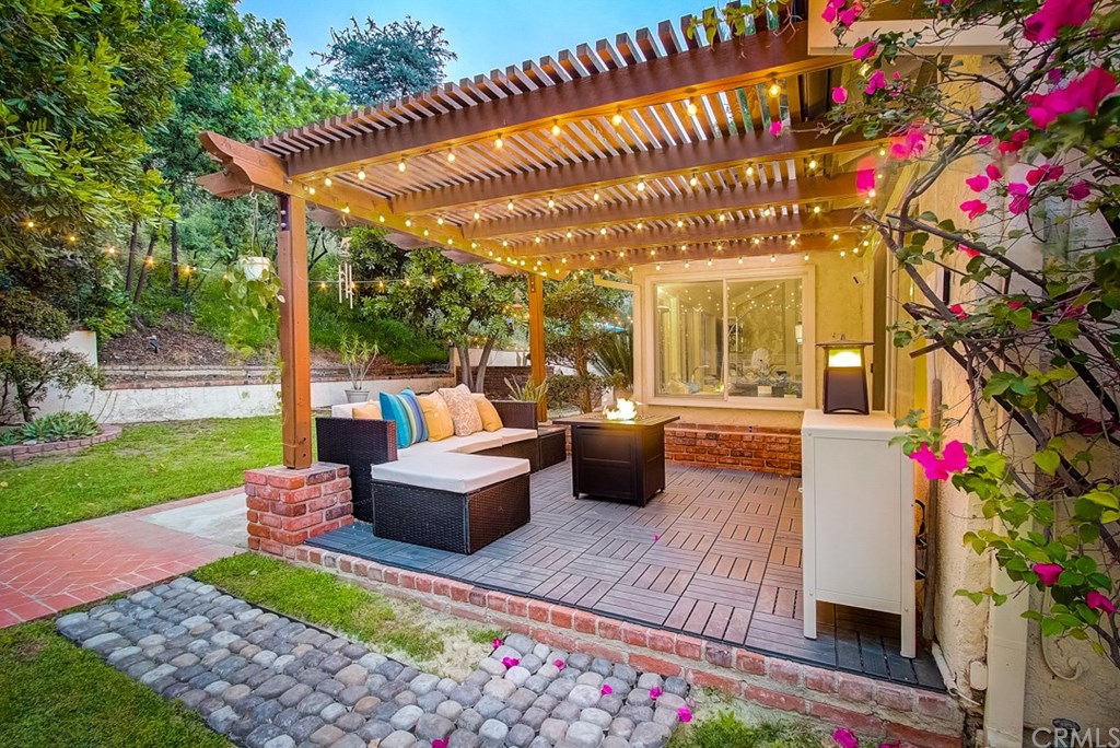 2133 Erin Way Glendale, CA 91206 - Photo 39 of 51