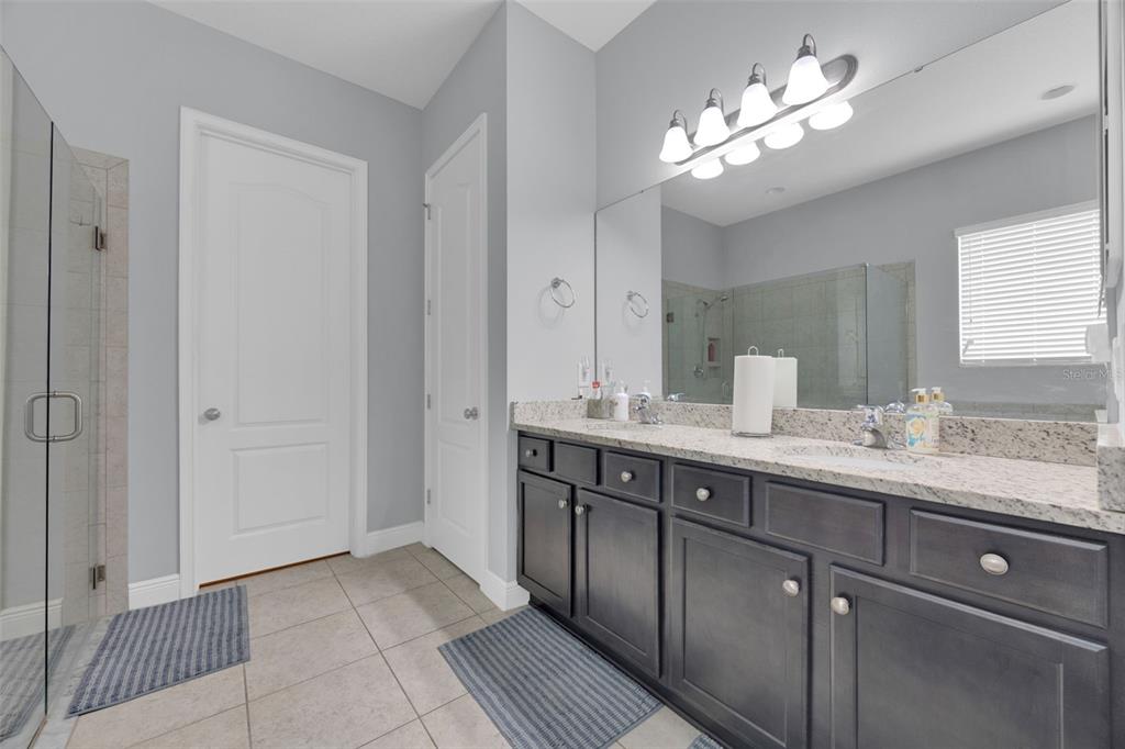 11026 Brahman Ranch Circle Riverview, FL 33578 - Photo 17 of 50