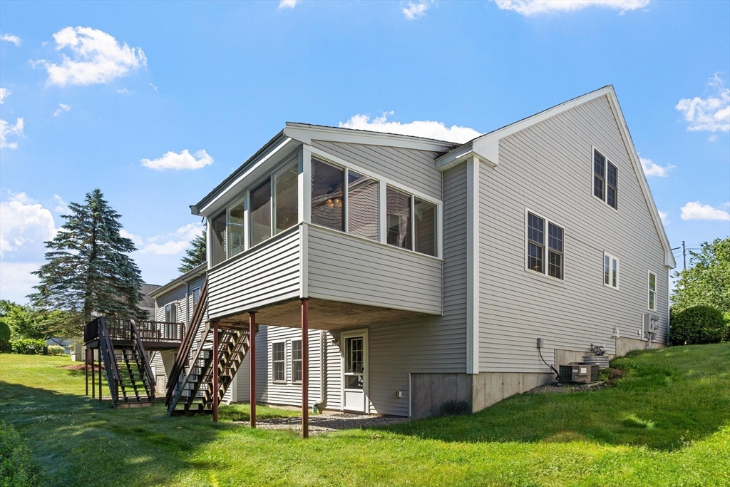 104 Summer Road, Unit 104 Boxborough, MA 01719 - Photo 25 of 29