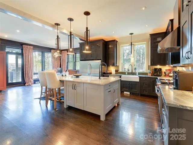 $10,000 | 1413 Devon Drive, Charlotte, NC 28209