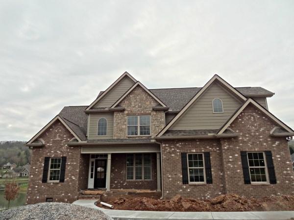 104 Cres View Lane Oak Ridge, TN 37830 - Photo 1 of 10 Photo-01