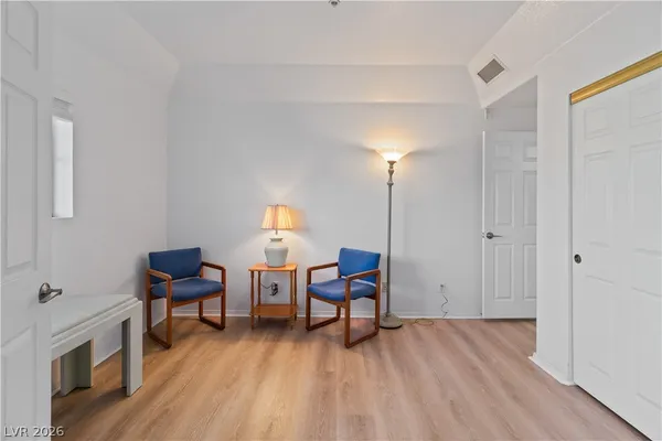 $139,900 | 3550 Bay Sands Drive, Unit 3093, Laughlin, NV 89029