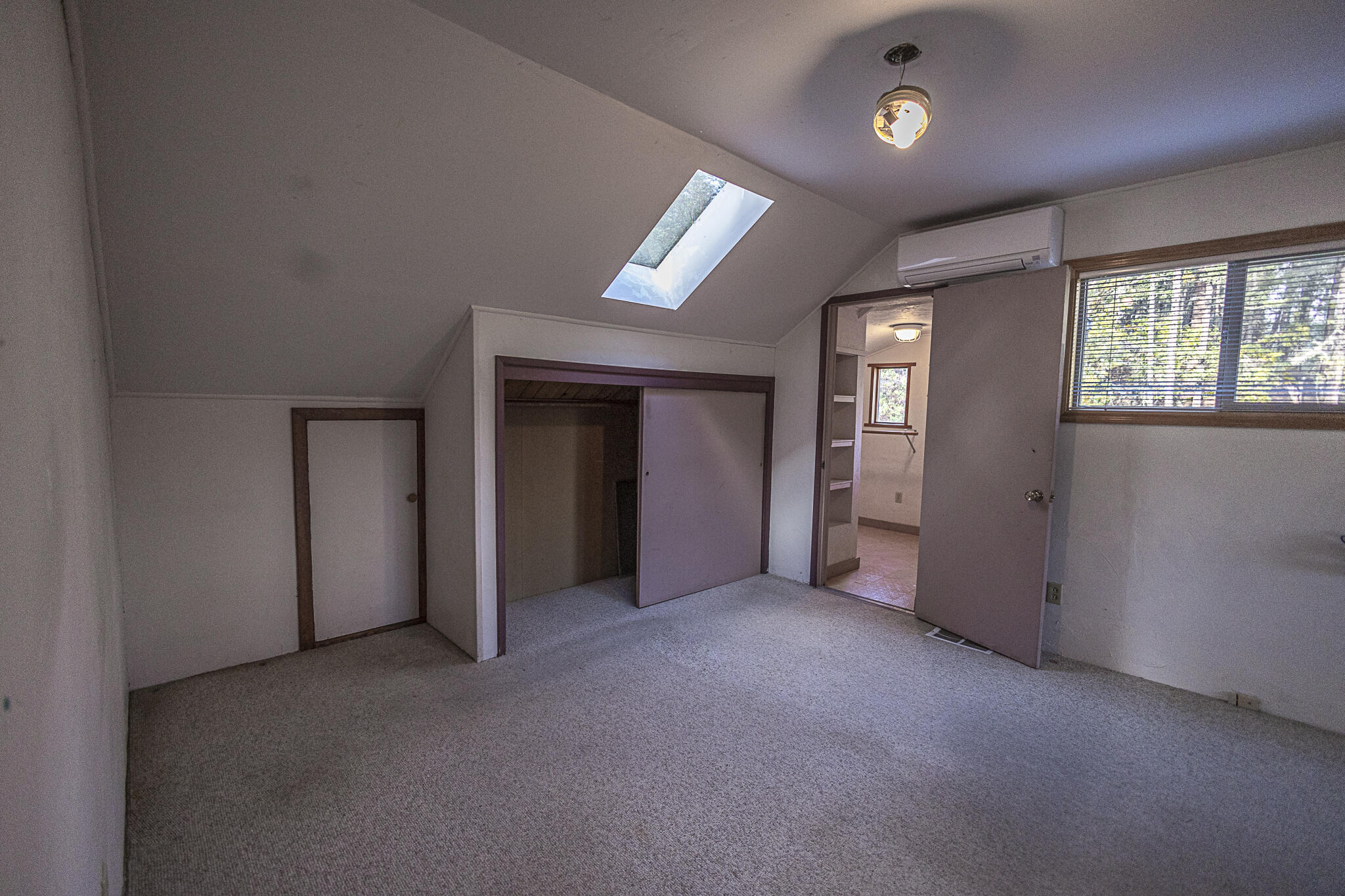 1055 Dunlap Road Jacksonville, OR 97530 - Photo 32 of 64 1055 Dunlap Small-059