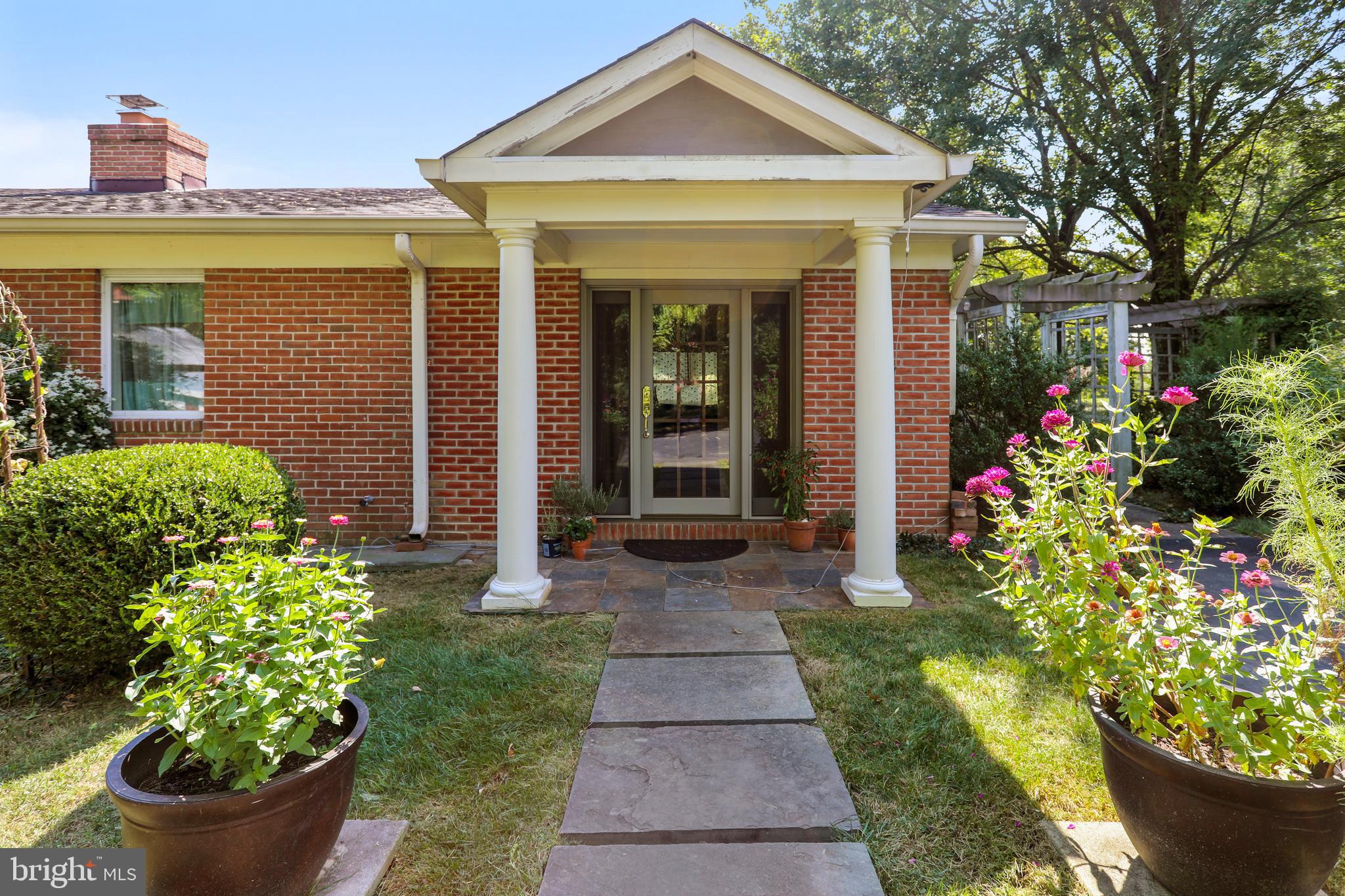 18325 Darnestown Road Boyds, MD 20841 - Photo 31 of 42 Entrance from the Driveway area