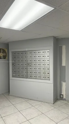 $1,700 | 1913 South Ocean Drive, Unit 115, Hallandale Beach, FL 33009