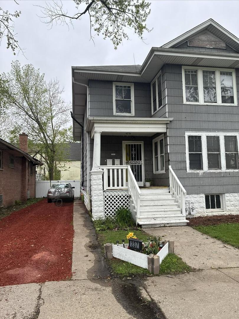 237 West 114th Street Chicago, IL 60628 - Photo 1 of 28