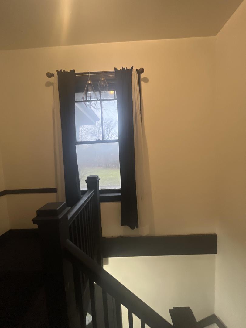 237 West 114th Street Chicago, IL 60628 - Photo 17 of 27 a view of entryway