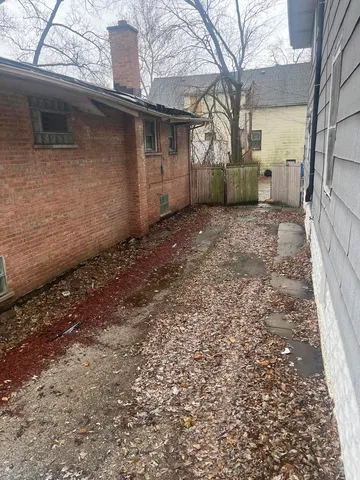 $249,999 | 237 West 114th Street, Chicago, IL 60628