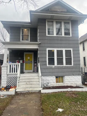 $249,999 | 237 West 114th Street, Chicago, IL 60628