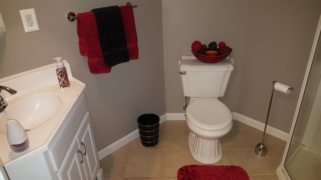 118 Redlands Street Springfield, MA 01104 - Photo 14 of 22
