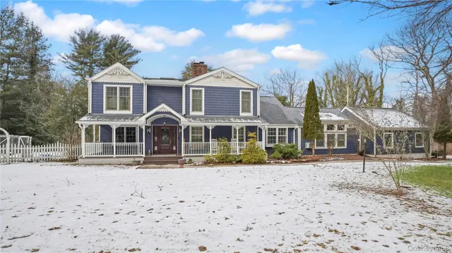 $1,299,000 | 1 Tracklot Road, St. James, NY 11780