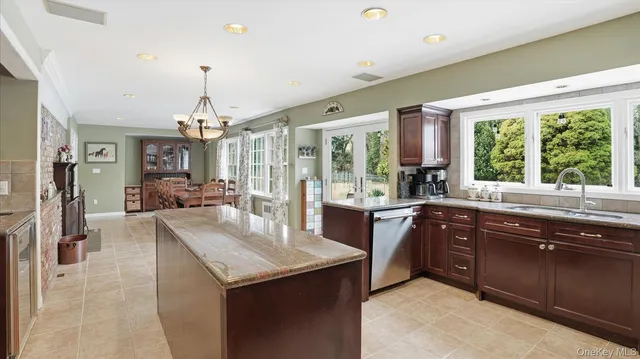 $1,299,000 | 1 Tracklot Road, St. James, NY 11780