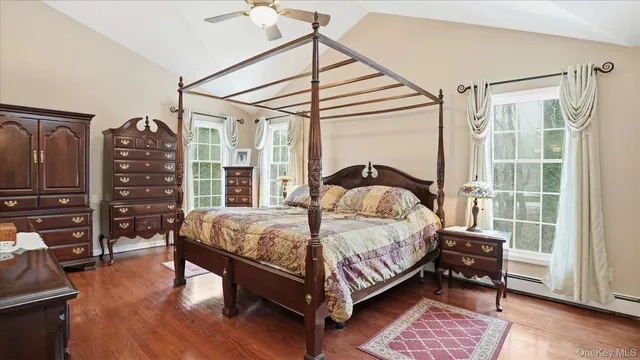 $1,299,000 | 1 Tracklot Road, St. James, NY 11780