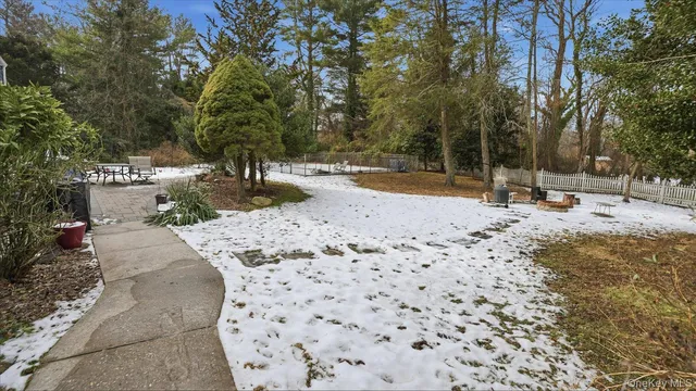 $1,299,000 | 1 Tracklot Road, St. James, NY 11780