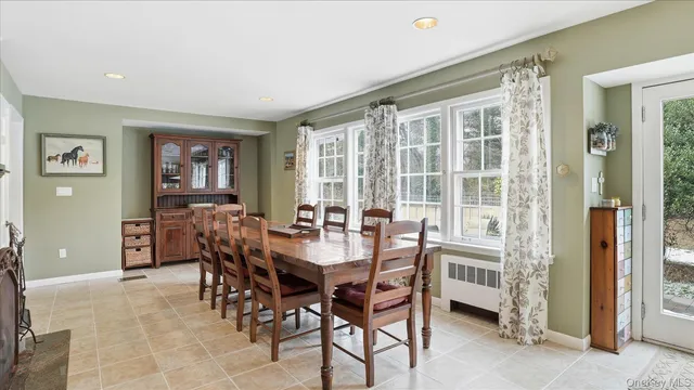 $1,299,000 | 1 Tracklot Road, St. James, NY 11780